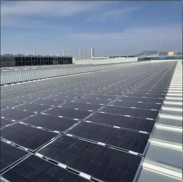 مشروع مشروع مصنع تشجيانغ لينبينغ الصناعي للألواح الشمسية BIPV لمصنع تشجيانغ لينبينغ الصناعي （3800 كيلوواط）